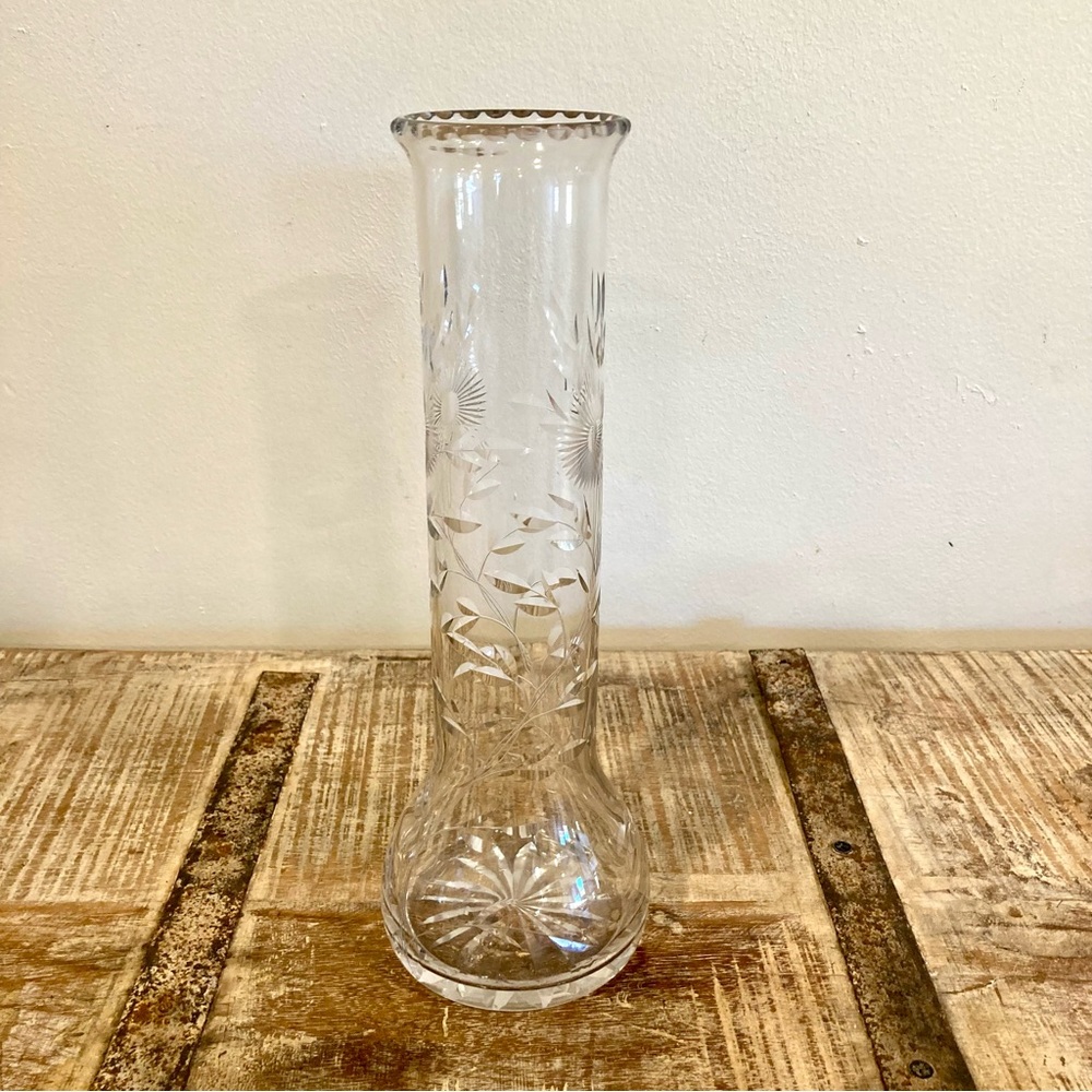 Vintage Etched Glass Vase with Floral Design Starburst Base Cottagecore Decor - Picture 9 of 12